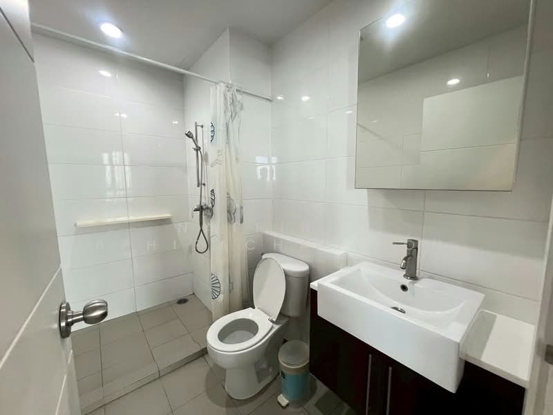The Vertical Aree, Bangkok, 52 Soi Ari 1, Samsen Nai, Phaya Thai, Bangkok, 2 Bedrooms, 70 sqm, Condo For Rent, by Natrinee Aphirachatanon, 500314747 - DDproperty.com