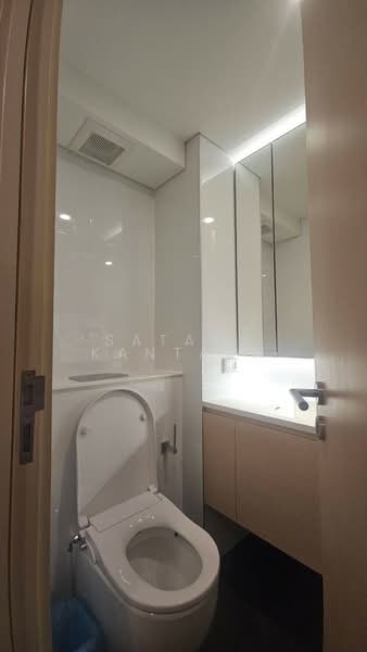 Siamese Rama 9, Bangkok, Rama 9 Road, Huai Khwang, Bangkok, 1 Bedroom, 37 sqm, Condo For Rent, by Satayu Kantasa, 500314757 - DDproperty.com
