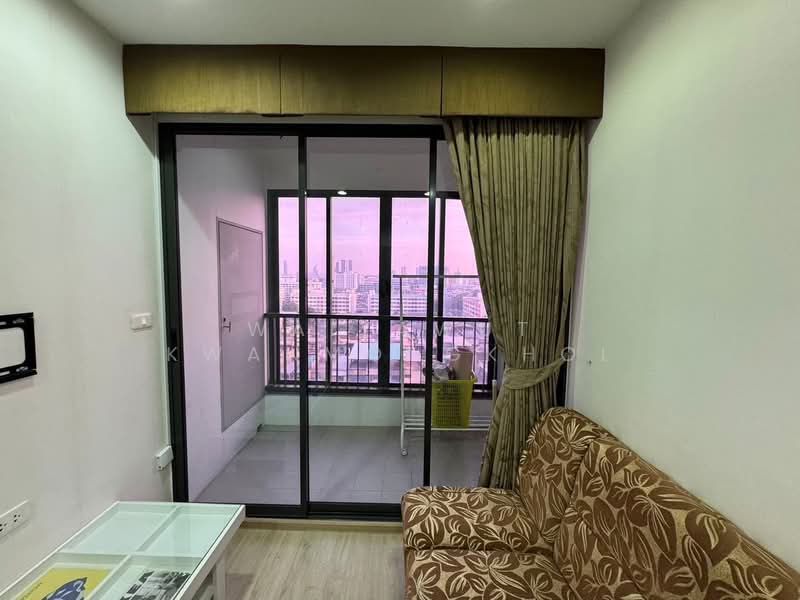 IDEO Sathorn Tha Phra, Bangkok, 221 Ratchaphruek Road, Bukkalo, Thon Buri, Bangkok, 1 Bedroom, 30 sqm, Condo For Rent, by Waiyawut Kwanmongkhol, 500314767 - DDproperty.com