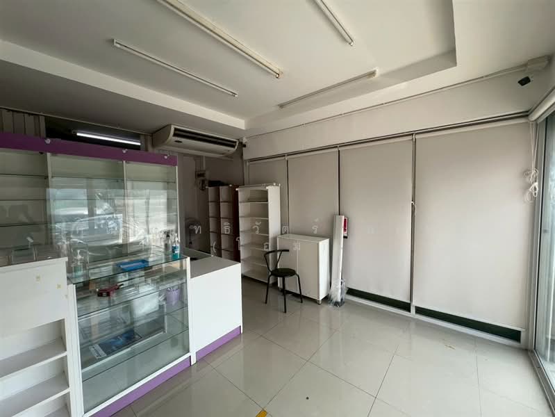ทาวน์เฮ้าส์ 3 ชั้น 19.2 ตร.ว. ทาวน์เฮ้าส์ ซอยบางด้วน ถนนทางรถไฟสายเก่าปากน้ำ, Samut Prakan, ถนนสุขุมวิท, Bang Duan, Muang Samut Prakarn, Samut Prakan, 2 Bedrooms, 120 sqm, Townhouse For Sale, by คุณ สิทธิวัตร์ นนทธิ (โอม), 500314806 - DDproperty.com