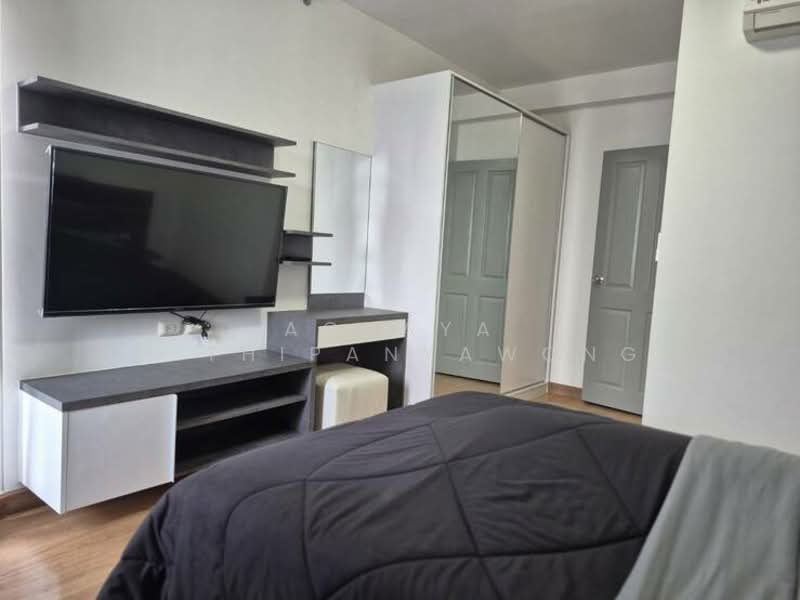 Supalai Park Ekkamai-Thonglor, Bangkok, Petchaburi Road, Bang Kapi, Huai Khwang, Bangkok, 2 Bedrooms, 70 sqm, Condo For Rent, by Achaya Nithipanyawong, 500314823 - DDproperty.com