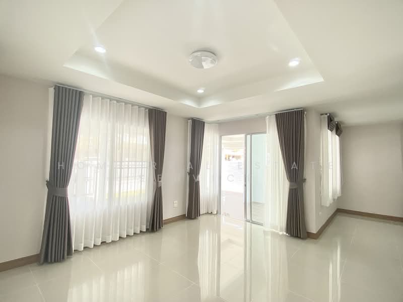 Baan Klang Suan : บ้านกลางสวน, ชลบุรี, ถนนสุขุมวิท, ตะเคียนเตี้ย, บางละมุง, ชลบุรี, 210 ตร.ม., บ้านเดี่ยว ขาย, โดย HOME Real Estate Service, 500314832 - DDproperty.com