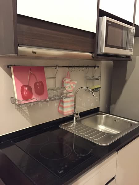 The Capital Ekamai-Thonglor, Bangkok, 2898 New Petchaburi Rd, Bang Kapi, Huai Khwang, Bangkok, 1 Bedroom, 32 sqm, Condo For Sale, by Natrinee Aphirachatanon, 500314938 - DDproperty.com
