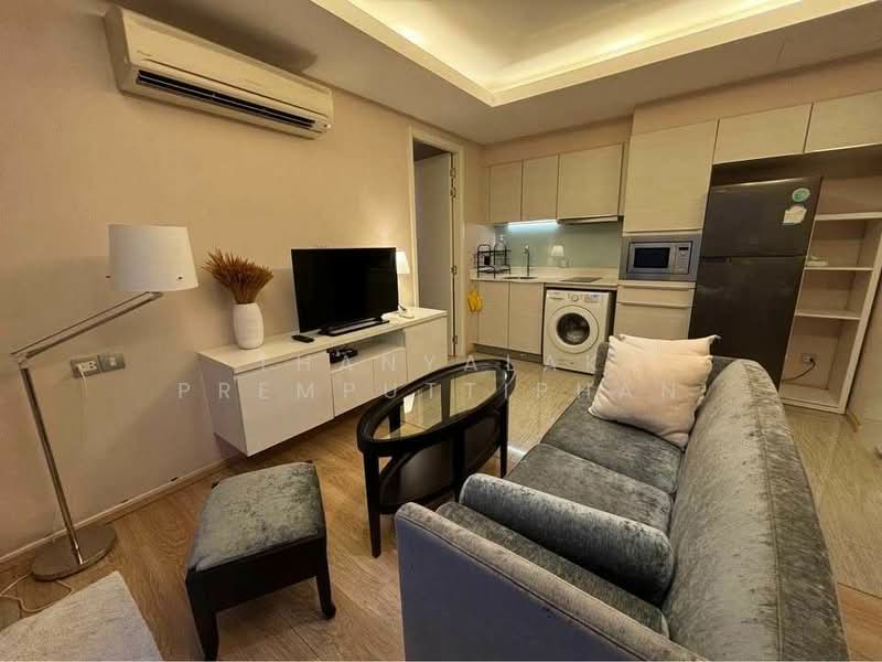 H Sukhumvit 43, Bangkok, 28 Sukhumvit 34 Road, Khlong Tan Nua, Watthana, Bangkok, 1 Bedroom, 45 sqm, Condo For Sale, by Thanyalak Premputtiphan, 500315061 - DDproperty.com