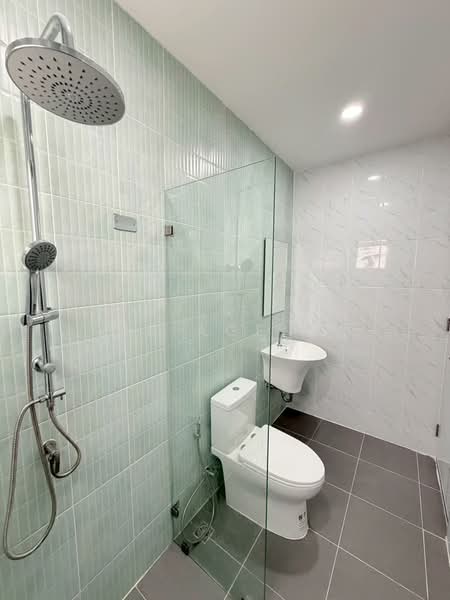 BAAN RATANAVALAI, Bangkok, Don Mueang, Bangkok, 3 Bedrooms, 135 sqm, Semi-Detached House (Twin House) For Sale, by NR AGENT, 500315099 - DDproperty.com
