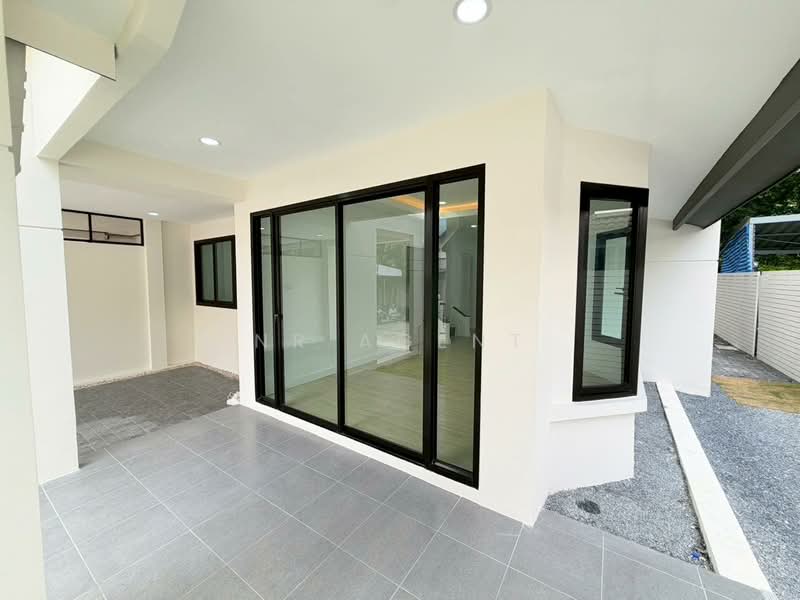BAAN RATANAVALAI, Bangkok, Don Mueang, Bangkok, 3 Bedrooms, 135 sqm, Semi-Detached House (Twin House) For Sale, by NR AGENT, 500315099 - DDproperty.com