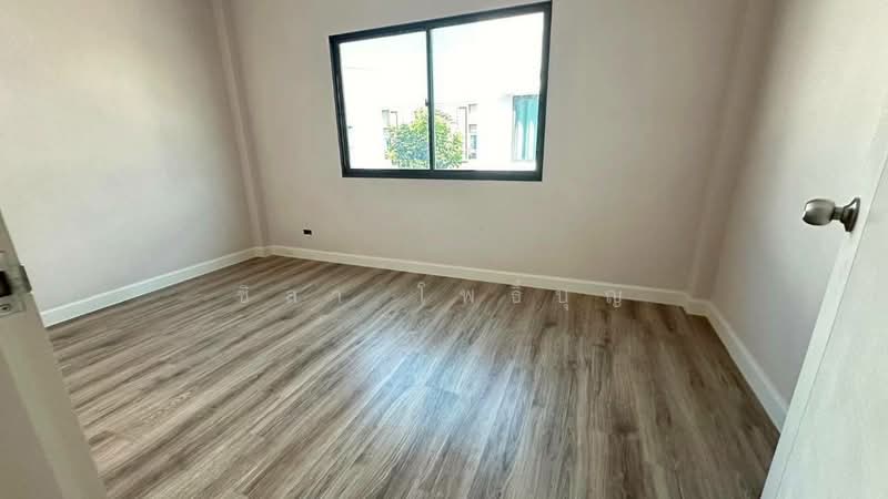 Verve Rama 5, Nonthaburi, Bang Si Mueang 1 Road, Bang Sri Muang, Muang Nonthaburi, Nonthaburi, 3 Bedrooms, 176 sqm, Townhouse For Sale, by ชิสา โพธิ์บุญ, 500315118 - DDproperty.com