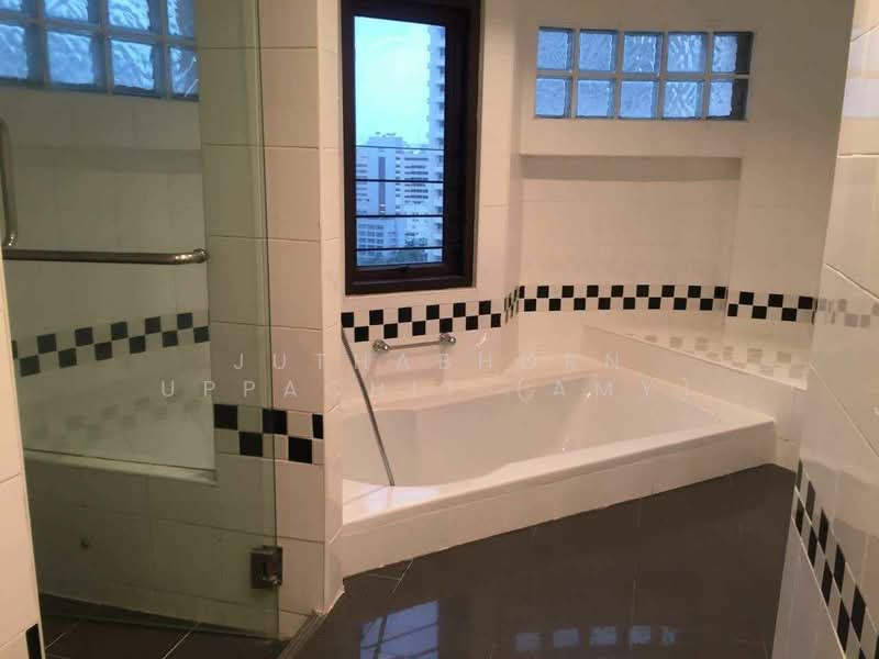 Kallista Mansion, Bangkok, 64 Soi Sukhumvit 11, Khlongtoei Nua, Watthana, Bangkok, 3 Bedrooms, 315 sqm, Condo For Rent, by Juthabhorn Uppachit (Amy), 500315128 - DDproperty.com