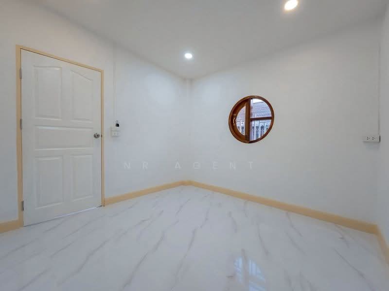 Baan Buathong 4, Nonthaburi, Ban Kluay-Sai Noi Road, Phimonrat, Bang Bua Thong, Nonthaburi, 3 Bedrooms, 79 sqm, Townhouse For Sale, by NR AGENT, 500315129 - DDproperty.com