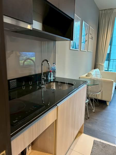 The Edge Sukhumvit 23 : เอดจ์ สุขุมวิท 23, กรุงเทพ, 6 ซอยสุขุมวิท 23, คลองเตยเหนือ, วัฒนา, กรุงเทพ, 30 ตร.ม., คอนโด ให้เช่า, โดย Juthabhorn Uppachit (Amy), 500315199 - DDproperty.com