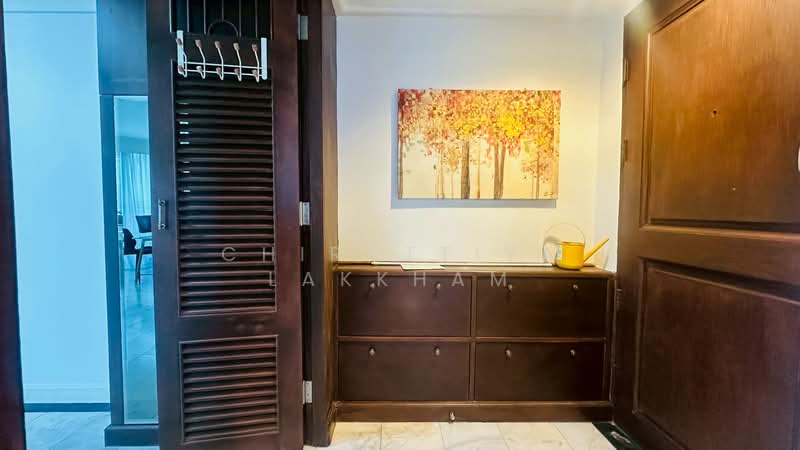 Lake Avenue Sukhumvit 16, Bangkok, Soi Sammitr Sukhumvit Road, Khlong Tan Nua, Watthana, Bangkok, 2 Bedrooms, 113 sqm, Condo For Rent, by Chirattiya Lakkham, 500315207 - DDproperty.com