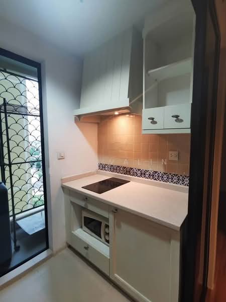 The Crest Phahonyothin 11, Bangkok, Soi Phaholyothin 11 Phaholyothin Road, Samsen Nai, Phaya Thai, Bangkok, 2 Bedrooms, 54 sqm, Condo For Rent, by Papavalin Techatanaphuwit, 500315225 - DDproperty.com