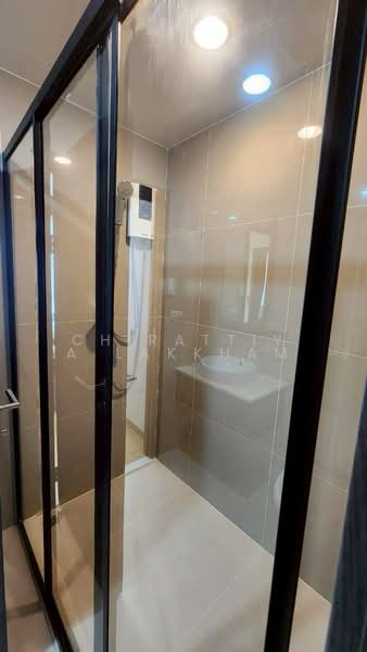 XT Huaikhwang, Bangkok, 244 Ratchadaphisek Road, Huai Khwang, Bangkok, 1 Bedroom, 35 sqm, Condo For Rent, by Chirattiya Lakkham, 500315227 - DDproperty.com