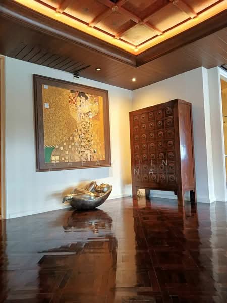 State Tower, Bangkok, 1055 Silom Road, Silom, Bang Rak, Bangkok, 2 Bedrooms, 267 sqm, Condo For Rent, by Papavalin Techatanaphuwit, 500315260 - DDproperty.com
