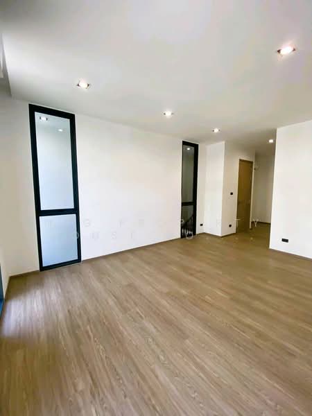 Ther Ladprao 93, Bangkok, Lat Phrao Road, Khlong Chaokhun Sing, Wang Thonglang, Bangkok, 3 Bedrooms, 223 sqm, Townhouse For Rent, by NTG Property House Co.,Ltd., 500315314 - DDproperty.com