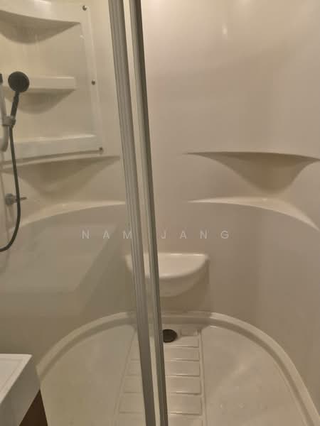 Q House Condo Sathorn, Bangkok, Thonburi Road, Khlong Ton Sai, Khlong San, Bangkok, 1 Bedroom, 42 sqm, Condo For Rent, by nam jang, 500315344 - DDproperty.com