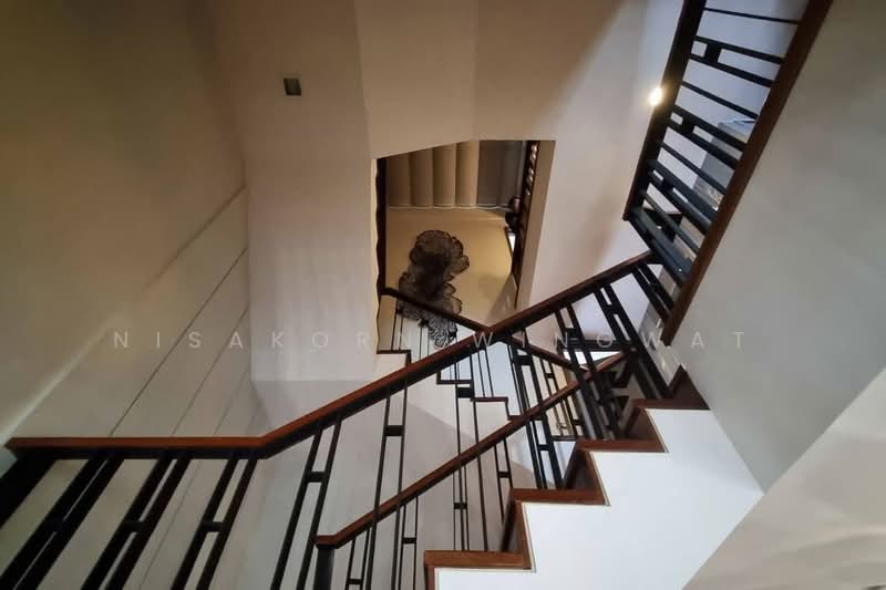 Quarter 31, Bangkok, 333 Soi Sukhumvit 31, Khlong Tan Nua, Watthana, Bangkok, 4 Bedrooms, 425 sqm, Townhouse For Rent, by Nisakorn Wingwat, 500315352 - DDproperty.com