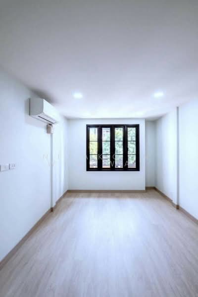 undefined, Bangkok, Suan Luang, Bangkok, 4 Bedrooms, 220 sqm, Townhouse For Rent, by Nisakorn Wingwat, 500315358 - DDproperty.com