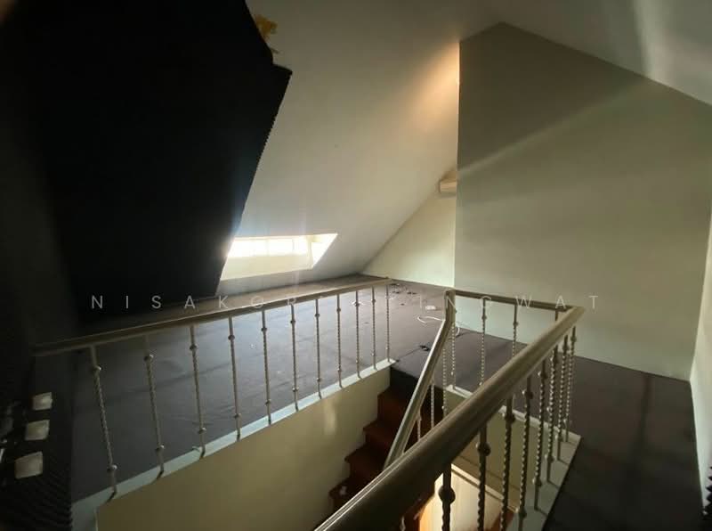 Baan Klang Krung Thonglor : บ้านกลางกรุงทองหล่อ, กรุงเทพ, 55 ซอยสุขุมวิท 55, คลองตันเหนือ, วัฒนา, กรุงเทพ, 350 ตร.ม., ทาวน์เฮ้าส์ ให้เช่า, โดย Nisakorn Wingwat, 500315362 - DDproperty.com