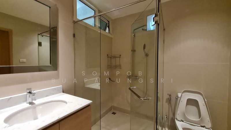 The Empire Place, Bangkok, 88 Narathiwatratchanakharin Road, Thung Maha Mek, Sathon, Bangkok, 1 Bedroom, 65 sqm, Condo For Rent, by Sompob Buaparungsri, 500315394 - DDproperty.com
