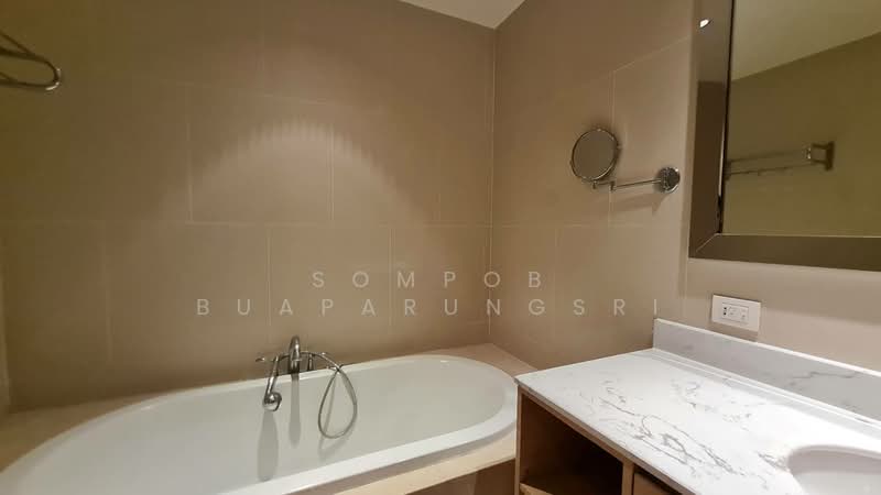 The Empire Place, Bangkok, 88 Narathiwatratchanakharin Road, Thung Maha Mek, Sathon, Bangkok, 1 Bedroom, 65 sqm, Condo For Rent, by Sompob Buaparungsri, 500315394 - DDproperty.com