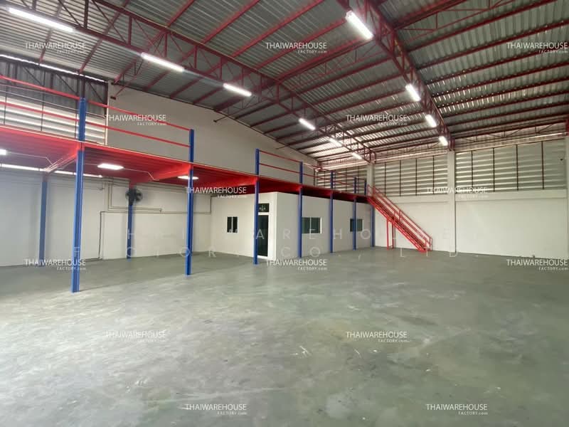 Factory and Warehouse for Rent 300 sqm Lat Krabang Thap Yao with Mezzanine Floor, Bangkok, Thab Yao, Lat Krabang, Bangkok, , 300 sqm, Warehouse/Factory For Rent, by THAI WAREHOUSE FACTORY CO., LTD., 500315401 - DDproperty.com