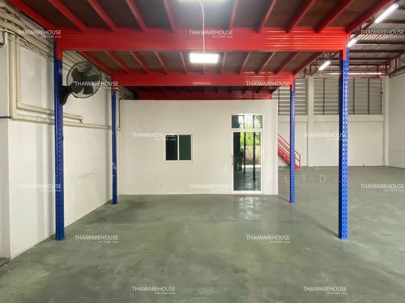 Factory and Warehouse for Rent 300 sqm Lat Krabang Thap Yao with Mezzanine Floor, Bangkok, Thab Yao, Lat Krabang, Bangkok, , 300 sqm, Warehouse/Factory For Rent, by THAI WAREHOUSE FACTORY CO., LTD., 500315401 - DDproperty.com