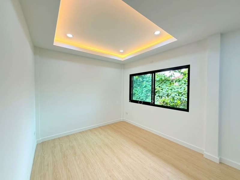 รัตนาวลัย, Bangkok, Sanam Bin, Don Mueang, Bangkok, 3 Bedrooms, 130 sqm, Semi-Detached House (Twin House) For Sale, by Angsanaporn D, 500315405 - DDproperty.com