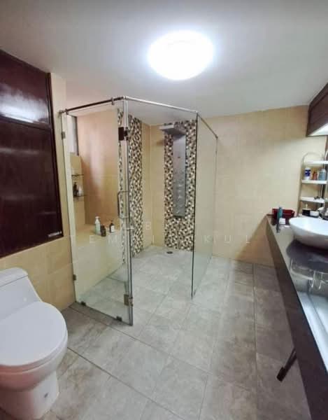 Tai Ping Towers, Bangkok, 582 Soi Sukhumvit 63, Khlong Tan Nua, Watthana, Bangkok, 4 Bedrooms, 252 sqm, Condo For Rent, by Ubon Temnitikul, 500315428 - DDproperty.com