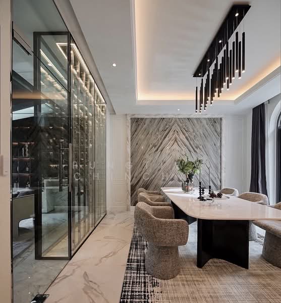 Ultra - Luxury House with Private Pool for Sale in Ekkamai soi 22 Sukhumvit 63, Bangkok, Khlongtoei Nua, Watthana, Bangkok, 4 Bedrooms, 500 sqm, Villa For Sale, by Rungtiwa Chinchai, 500315455 - DDproperty.com