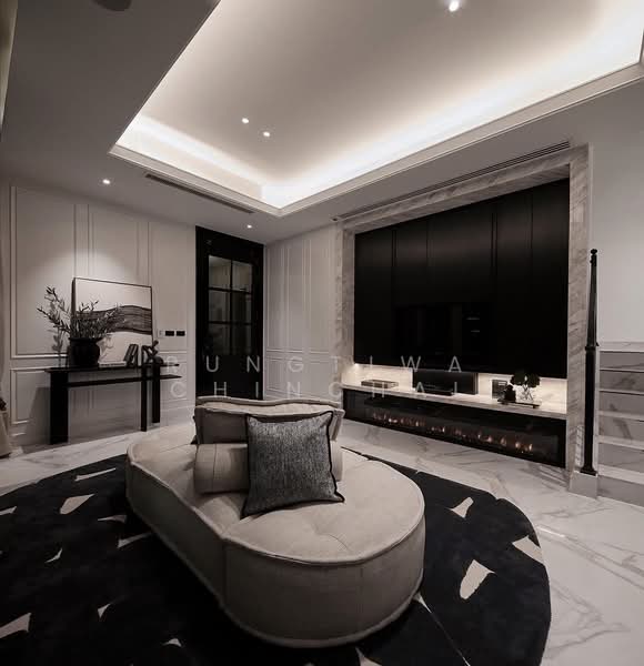 Ultra - Luxury House with Private Pool for Sale in Ekkamai soi 22 Sukhumvit 63, Bangkok, Khlongtoei Nua, Watthana, Bangkok, 4 Bedrooms, 500 sqm, Villa For Sale, by Rungtiwa Chinchai, 500315455 - DDproperty.com
