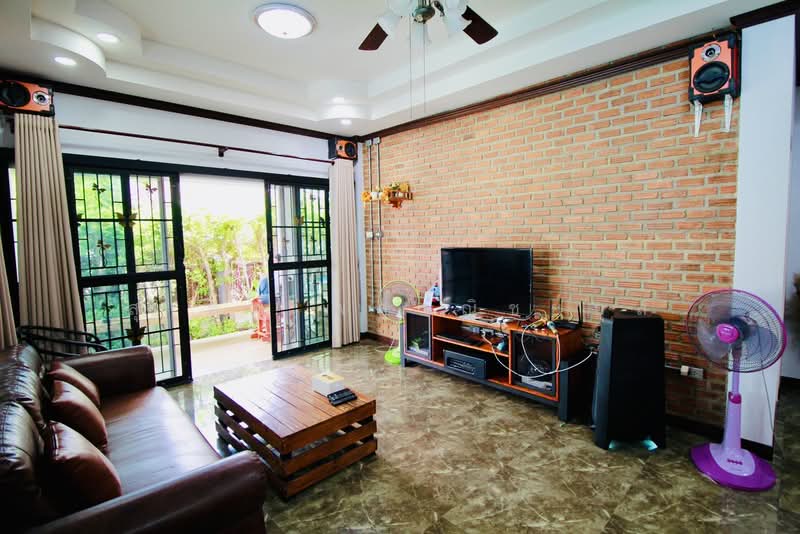 ขายบ้าน Pool Villa 72 ตร.วา ตกแต่งพร้อมอยู่ เฟอร์ครบ พลูตาหลวง สัตหีบ ใกล้อู่ตะเภา-บางเสร่, ชลบุรี, พลูตาหลวง, สัตหีบ, ชลบุรี, 120 ตร.ม., วิลล่า ขาย, โดย สุเทพ พสุวณิชย์กุล, 500315468 - DDproperty.com