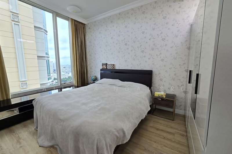 Royce Private Residences, Bangkok, 61 Soi Sukhumvit 31, Khlongtoei Nua, Watthana, Bangkok, 4 Bedrooms, 355 sqm, Condo For Sale, by Ailada Ngamsri, 500315482 - DDproperty.com