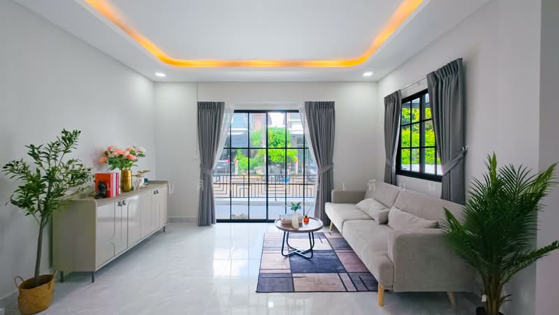 พร้อมพัฒน์ 1, กรุงเทพ, สามวาตะวันตก, คลองสามวา, กรุงเทพ, 35 ตร.ม., บ้านเดี่ยว ขาย, โดย เพ็ญศิริ ตุ้มเทียน, 500315491 - DDproperty.com