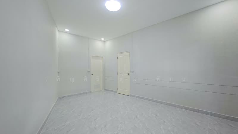 พร้อมพัฒน์ 1, Bangkok, Sam Wa Tawan Tok, Khlong Sam Wa, Bangkok, 4 Bedrooms, 35 sqm, Single Detached House For Sale, by เพ็ญศิริ ตุ้มเทียน, 500315491 - DDproperty.com