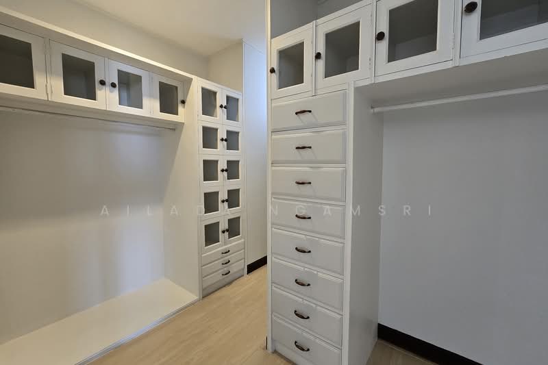 Tai Ping Towers, Bangkok, 582 Soi Sukhumvit 63, Khlong Tan Nua, Watthana, Bangkok, 4 Bedrooms, 247 sqm, Condo For Sale, by Ailada Ngamsri, 500315492 - DDproperty.com