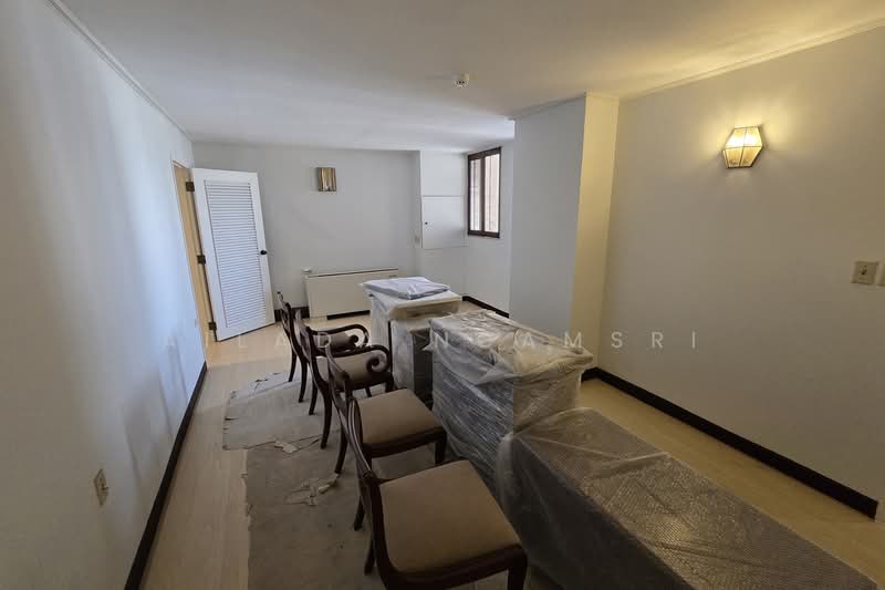 Tai Ping Towers, Bangkok, 582 Soi Sukhumvit 63, Khlong Tan Nua, Watthana, Bangkok, 4 Bedrooms, 247 sqm, Condo For Sale, by Ailada Ngamsri, 500315492 - DDproperty.com