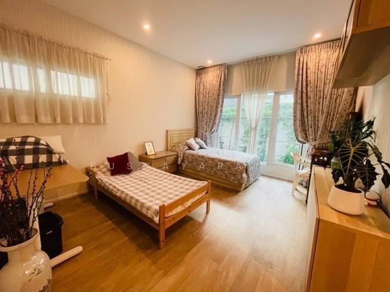 Ladawan Ratchapruek-Pinklao, Bangkok, Ratchapruek Road, Bang Ra Mat, Taling Chan, Bangkok, 5 Bedrooms, 607 sqm, Single Detached House For Sale, by BUSSAYAPAT ., 500315493 - DDproperty.com