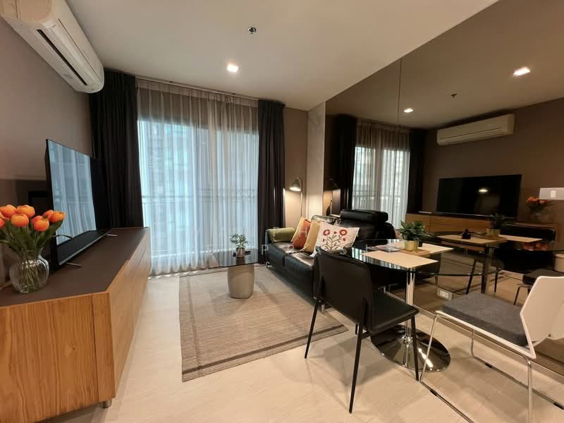 Rhythm Sukhumvit 36-38, Bangkok, 55 Soi Sukhumvit 36, Sukhumvit Road, Phra Kanong, Khlong Toei, Bangkok, 2 Bedrooms, 60 sqm, Condo For Rent, by Wanphen Khemprasit, 500315502 - DDproperty.com