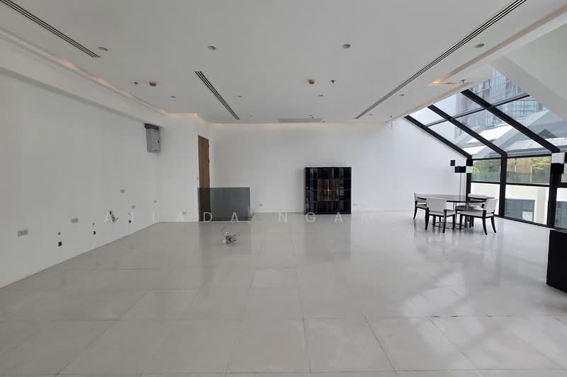 Sathorn Gardens, Bangkok, 39 South Sathorn Road, Thung Maha Mek, Sathon, Bangkok, 3 Bedrooms, 462 sqm, Condo For Sale, by Ailada Ngamsri, 500315530 - DDproperty.com