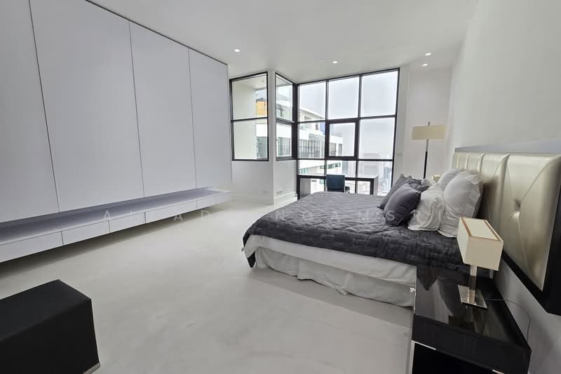 Sathorn Gardens, Bangkok, 39 South Sathorn Road, Thung Maha Mek, Sathon, Bangkok, 3 Bedrooms, 462 sqm, Condo For Sale, by Ailada Ngamsri, 500315530 - DDproperty.com