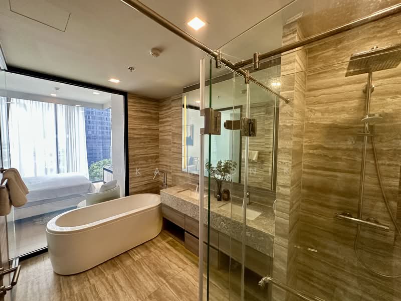 Celes Asoke, Bangkok, 8-10 Sukhumvit 21, Khlongtoei Nua, Watthana, Bangkok, 2 Bedrooms, 86 sqm, Condo For Rent, by Luka Mocnik, 500315535 - DDproperty.com