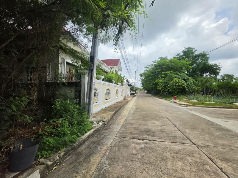 ที่ดินกฤกษดานคร 18 พุทธมณฑลสาย3, กรุงเทพ, ศาลาธรรมสพน์, ทวีวัฒนา, กรุงเทพ, 284 ตร.ม., ที่ดิน ขาย, โดย DifferEstate, 500315537 - DDproperty.com