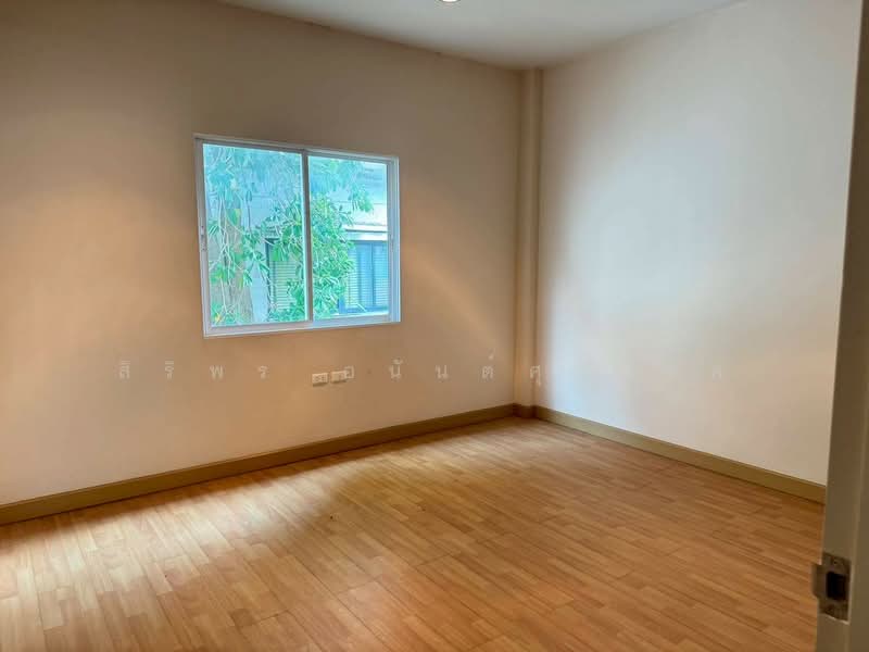 หมู่บ้านปริญลักษณ์ ไลท์ สามัคคี : Parinyaluck Light Samakkee, นนทบุรี, ท่าทราย, เมืองนนทบุรี, นนทบุรี, 110 ตร.ม., ทาวน์เฮ้าส์ ขาย, โดย สิริพร อนันต์ศุภโชค, 500315542 - DDproperty.com