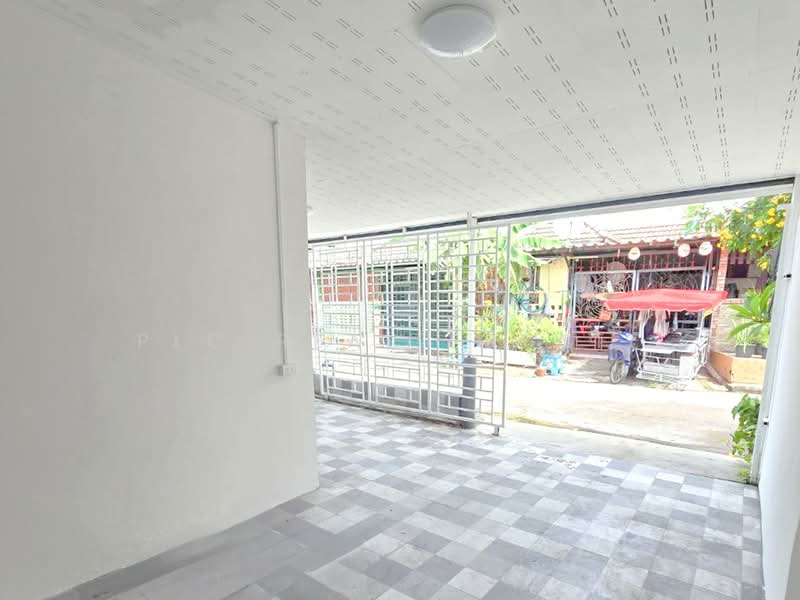 Townhouse for Sale East Pattaya Near Nong Ket Yai Market, Chon Buri (Pattaya), Bang Lamung, Bang Lamung (Pattaya), Chon Buri (Pattaya), 2 Bedrooms, 78 sqm, Semi-Detached House (Twin House) For Sale, by PLC real estate, 500315574 - DDproperty.com