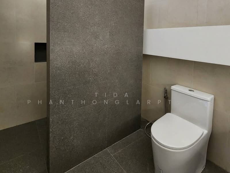 Rental Ratchada Home Office 32/Ladprao 35 near Mrt Ladprao, Bangkok, Chan Kasem, Chatuchak, Bangkok, , 600 sqm, Office Space For Rent, by Tida phanthonglarptawee, 500315586 - DDproperty.com