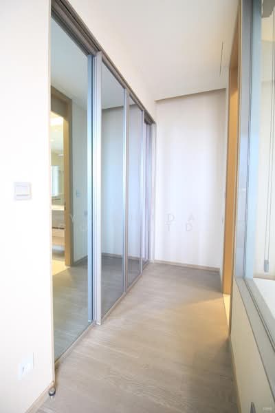 The Esse Asoke, Bangkok, 333 Soi Sukhumvit 21, Sukhumvit Road, Khlongtoei Nua, Watthana, Bangkok, 2 Bedrooms, 76 sqm, Condo For Rent, by Yoshida Co., Ltd., 500315631 - DDproperty.com