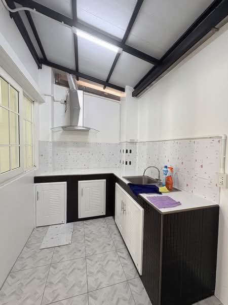 Golden Town Sathorn, Bangkok, Kanlapaphruek Road, Bangkhuntien, Chom Thong, Bangkok, 4 Bedrooms, 117 sqm, Townhouse For Rent, by NR AGENT, 500315644 - DDproperty.com