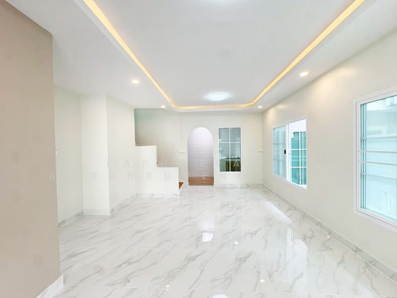 ขายทาวน์เฮาส์ รีโนเวท พฤกษา12 รังสิต คลองสาม, Pathum Thani, เลียบคลองสาม, Khlong Sam, Khlong Luang, Pathum Thani, 3 Bedrooms, 96 sqm, Townhouse For Sale, by Laphatlada Amornruvengvanit, 500315653 - DDproperty.com