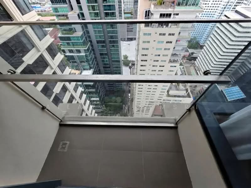 The Esse Asoke, Bangkok, 333 Soi Sukhumvit 21, Sukhumvit Road, Khlongtoei Nua, Watthana, Bangkok, 1 Bedroom, 47 sqm, Condo For Rent, by Ailada Ngamsri, 500315655 - DDproperty.com